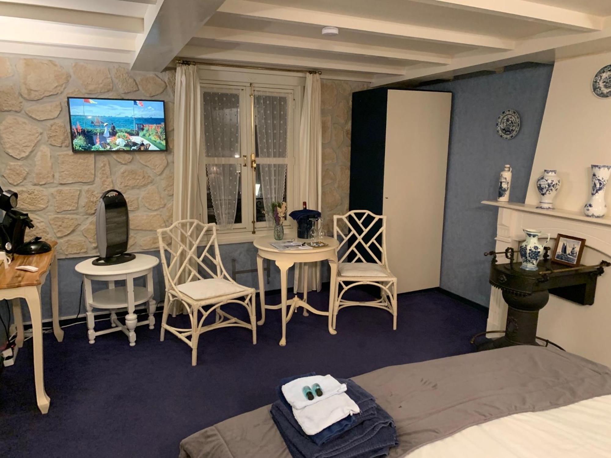 B&B Petit Chateau - Stijlvol Verblijf Centraal Gelegen In Zeeuws Vlaanderen Biervliet Ngoại thất bức ảnh